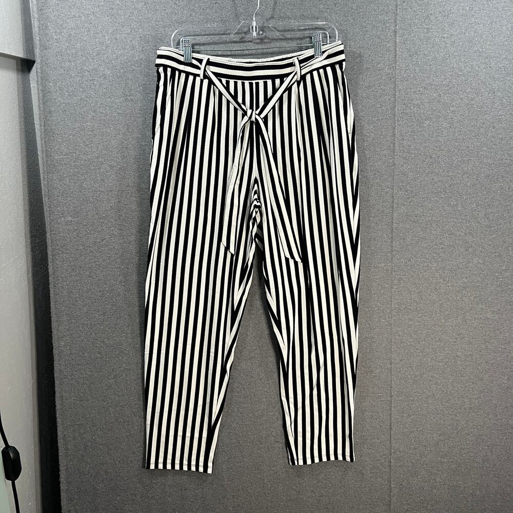 AnyBody Yarn Dued Textured Jersey Tapered Lea Pant with Tie Jet Black Medium